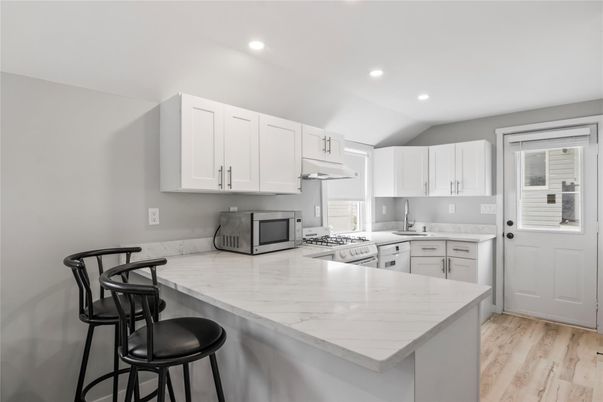 Interior, Kitchen, Recessed Lighting, Wood Texture Flooring