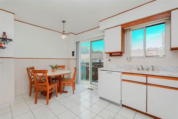 Dining room, Interior, Kitchen, Pendant Lights