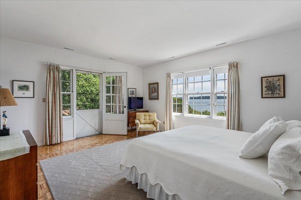 Bedroom, Interior, Water, Wood Texture Flooring