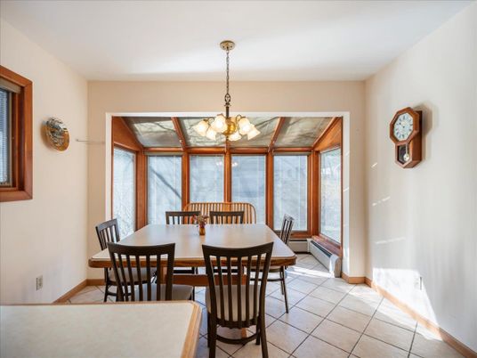 Chandelier, Dining room, Interior, Water