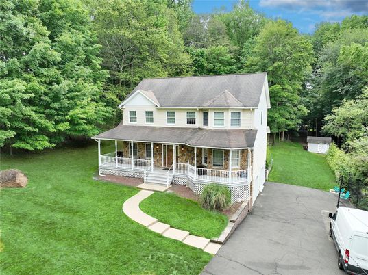 Backyard, Exterior, Facade, Queen Anne Victorian