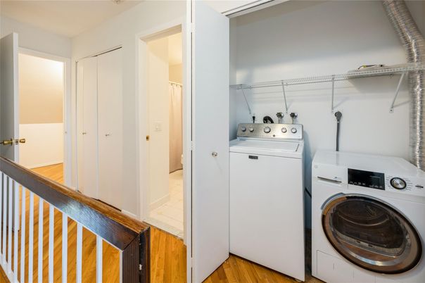 Interior, Utility Closets, Washer, Wood Texture Flooring