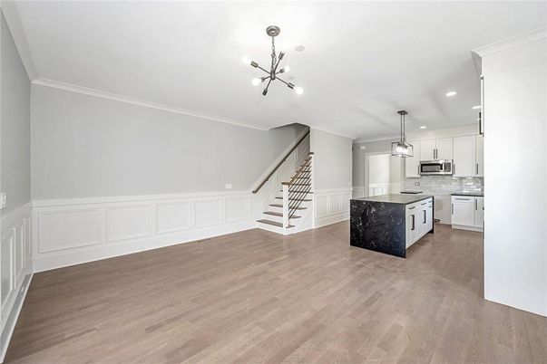Interior, Kitchen, Pendant Lights, Recessed Lighting, Wood Texture Flooring