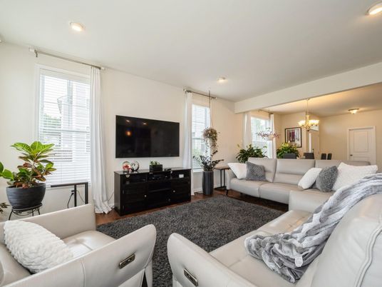 Chandelier, Dining room, Interior, Living room, Recessed Lighting, Wood Texture Flooring