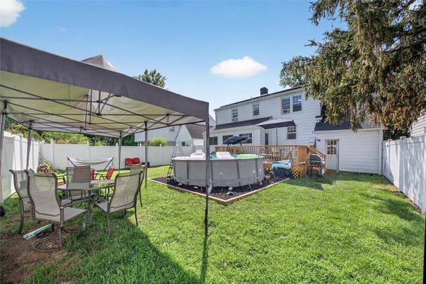 Backyard, Exterior, Hot Tub, Pool