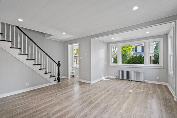 Empty room, Interior, Recessed Lighting, Wood Texture Flooring