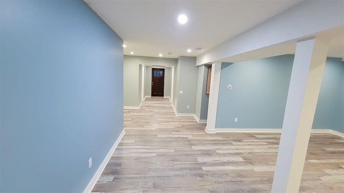 Interior, Recessed Lighting, Wood Texture Flooring