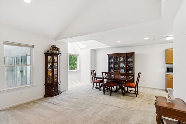Dining room, Interior, Recessed Lighting