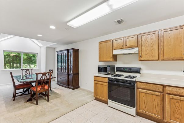 Dining room, Interior, Kitchen, Recessed Lighting