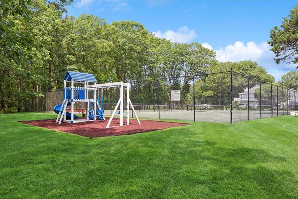 Backyard, Exterior, Playground