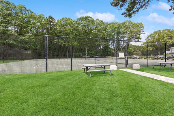 Exterior, Tennis Courts