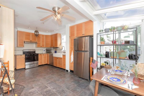 Dining room, Interior, Kitchen, Recessed Lighting, Stainless Steel Appliances