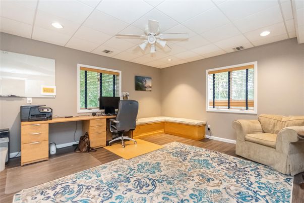 Home Office, Interior, Recessed Lighting, Wood Texture Flooring