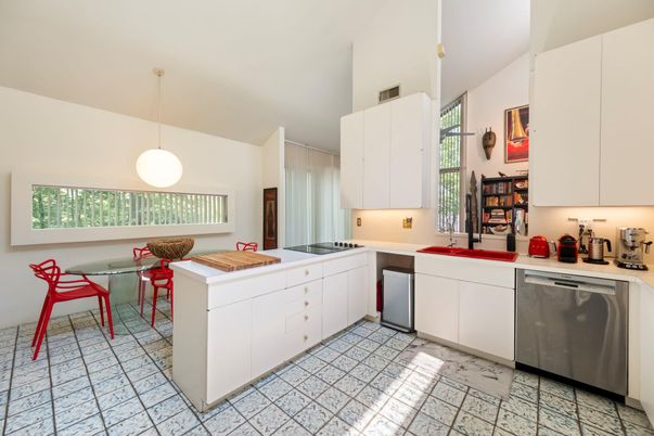 Dining room, Interior, Kitchen, Pendant Lights