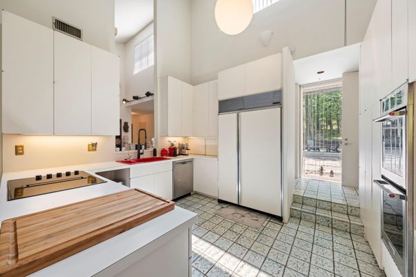 Interior, Kitchen, Stainless Steel Appliances