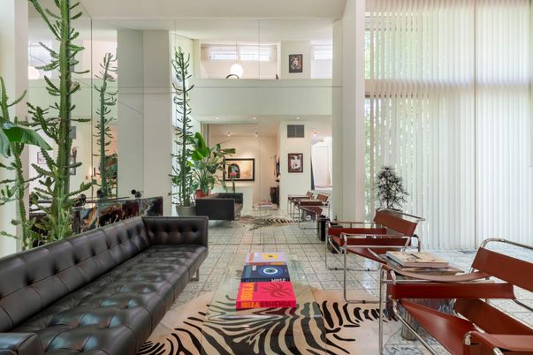 Interior, Living room, Pendant Lights, Recessed Lighting