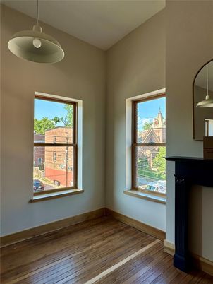 Interior, Pendant Lights, Wood Texture Flooring