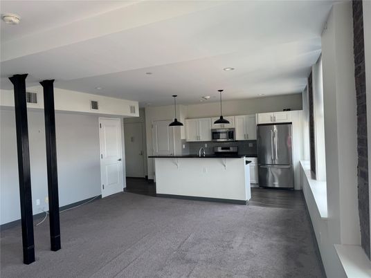 Interior, Kitchen, Pendant Lights, Recessed Lighting, Stainless Steel Appliances