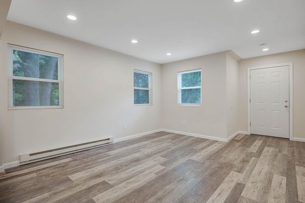 Empty room, Interior, Recessed Lighting, Wood Texture Flooring