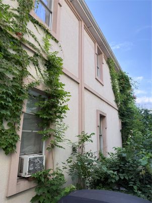 Exterior, Facade, None