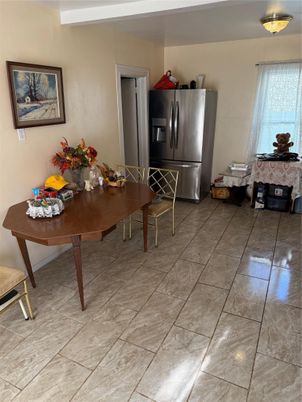 Dining room, Interior, Kitchen, Stainless Steel Appliances