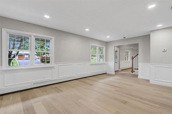 Empty room, Interior, Recessed Lighting, Wood Texture Flooring