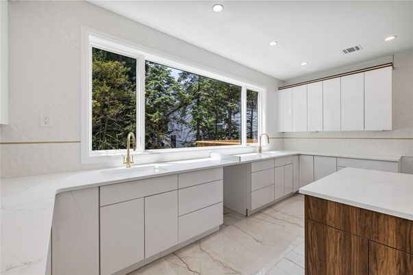Interior, Kitchen, Recessed Lighting