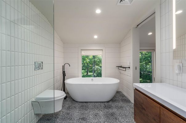 Bathroom, Free Standing Baths, Interior, Recessed Lighting