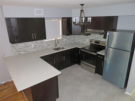 Chandelier, Interior, Kitchen
