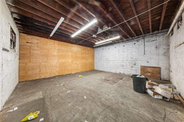 Interior, Stone Walls, Wooden Beams, Wooden Walls