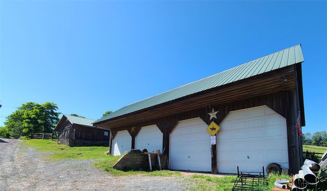 Backyard, Detached Garage, Exterior