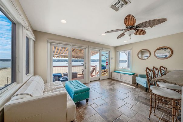 Interior, Recessed Lighting, Water