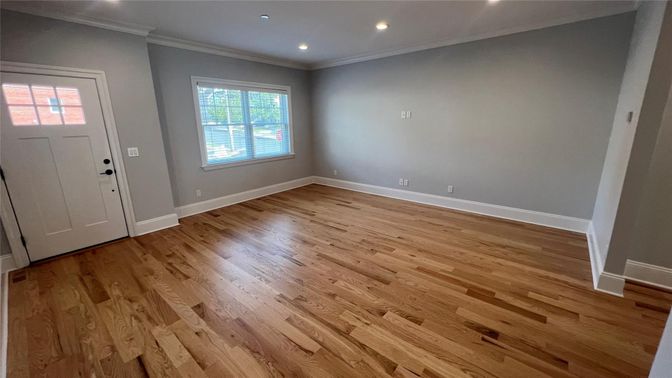 Empty room, Interior, Recessed Lighting, Wood Texture Flooring