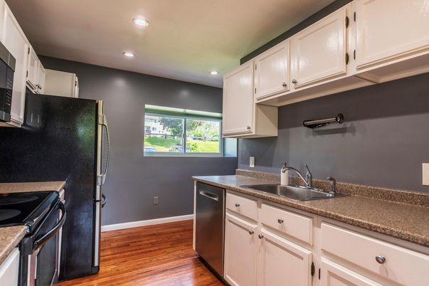 Interior, Kitchen, Recessed Lighting, Wood Texture Flooring