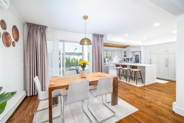 Dining room, Interior, Kitchen, Pendant Lights, Recessed Lighting, Wood Texture Flooring