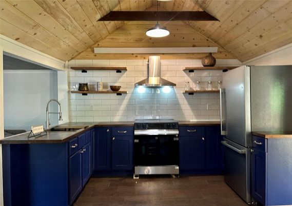 Interior, Kitchen, Pendant Lights, Stainless Steel Appliances, Wooden Beams, Wooden Ceilings, Wood Texture Flooring