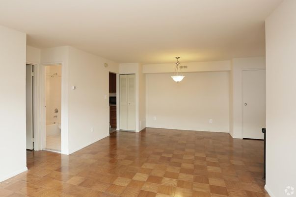 Empty room, Interior, Pendant Lights, Wood Texture Flooring