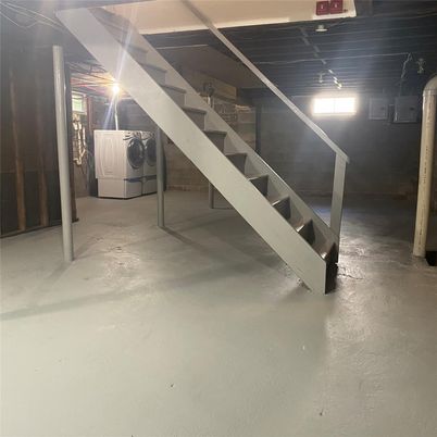 Interior, Washer