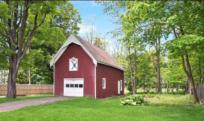 Backyard, Detached Garage, Exterior