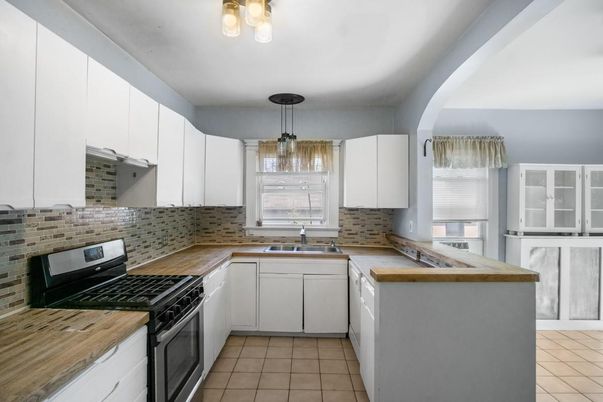Interior, Kitchen, Pendant Lights