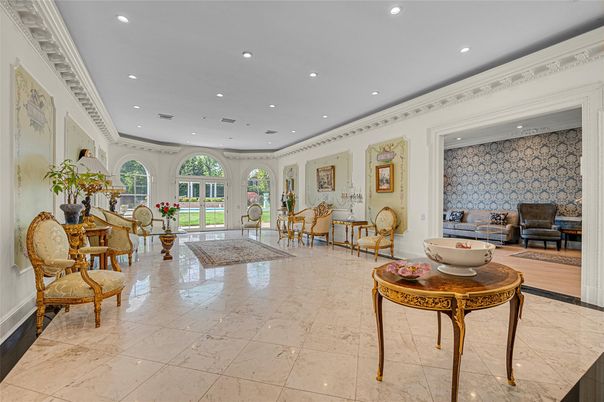 Dining room, Interior, Recessed Lighting, Stone Walls