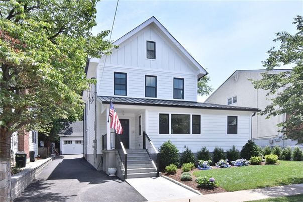 Detached Garage, Exterior, Facade, Farmhouse