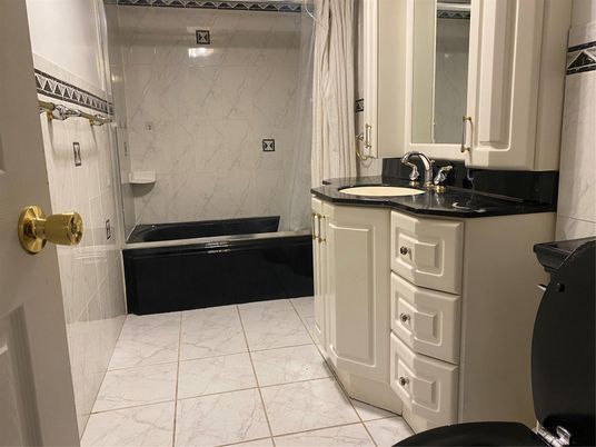 Bathroom, Interior, Marble, Marble Walls