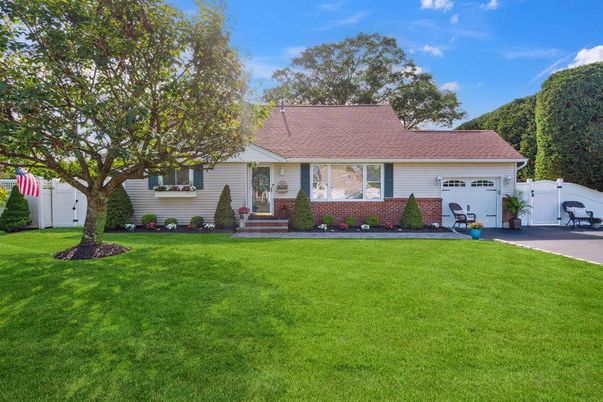 Attached, Backyard, Exterior, Facade, Cape Cod