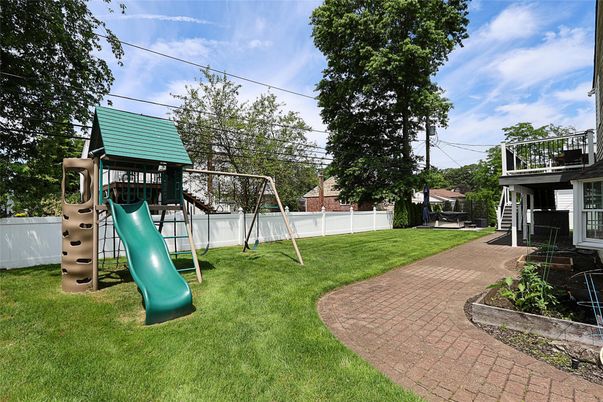 Backyard, Exterior, Playground