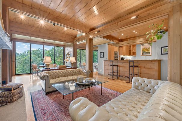 Interior, Living room, Recessed Lighting, Wooden Beams, Wooden Ceilings, Wood Texture Flooring