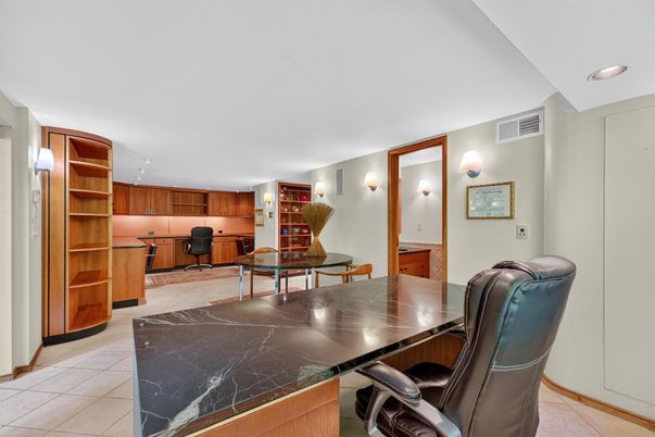 Dining room, Interior, Recessed Lighting