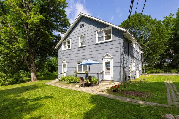 Backyard, Exterior, Facade, Queen Anne Victorian