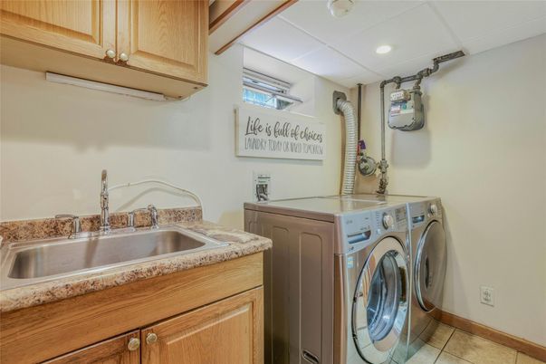 Interior, Recessed Lighting, Washer