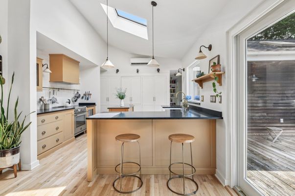 Interior, Kitchen, Pendant Lights, Wood Texture Flooring
